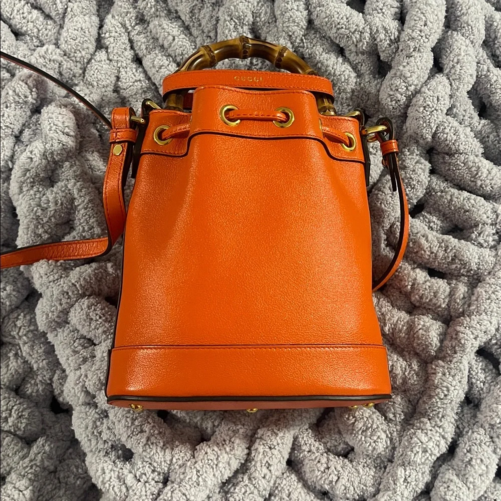 Gucci Diana Mini Bucket Bag